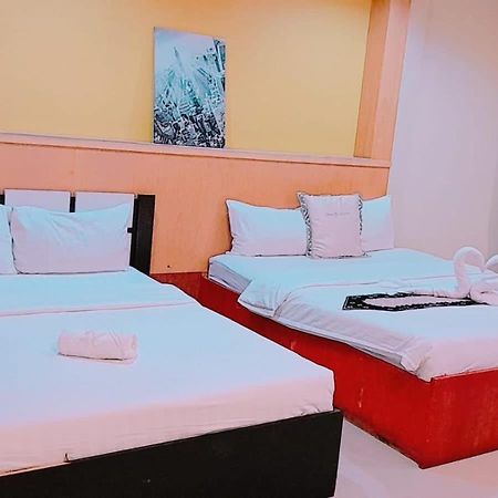 New Pind Balluchi Inn Pattaya Exteriör bild